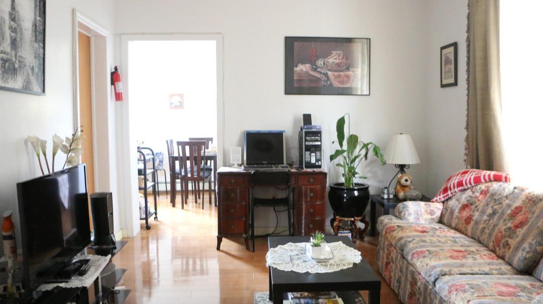 Photo of Livingroom in Stapleton