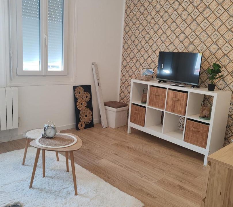 Photo of Livingroom in Graville