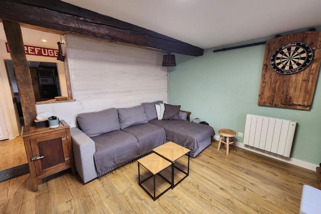 Photo of Livingroom in Quie