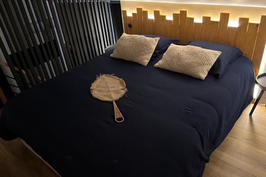 Photo of Bedroom in Robins Bay