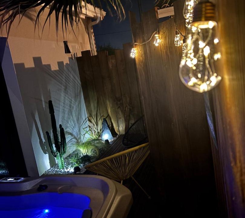 Photo of Patio Balcony in Robins Bay