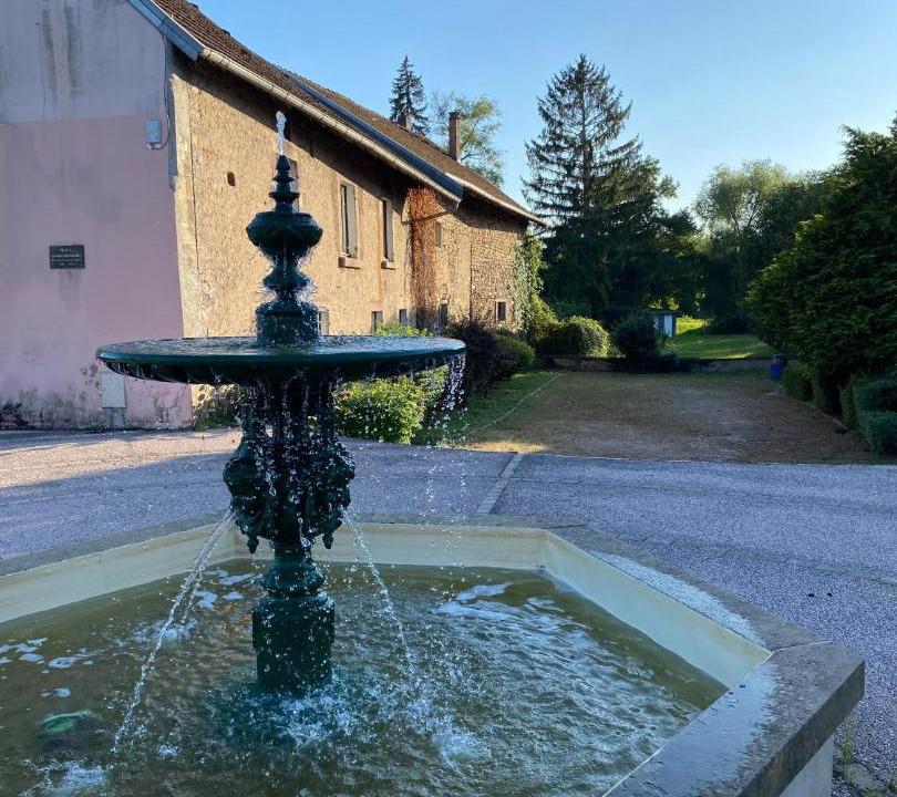 Photo of Others in Conflans-sur-Lanterne