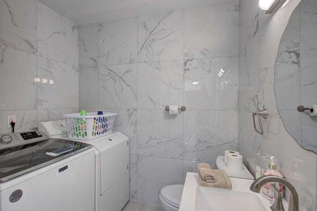 Photo of Bathroom in Largo
