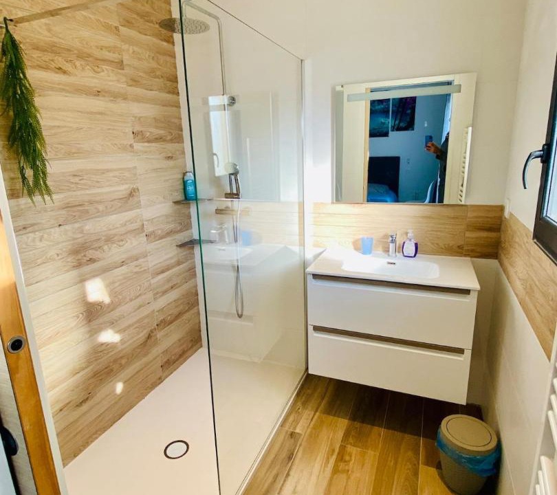 Photo of Bathroom in Aussonne