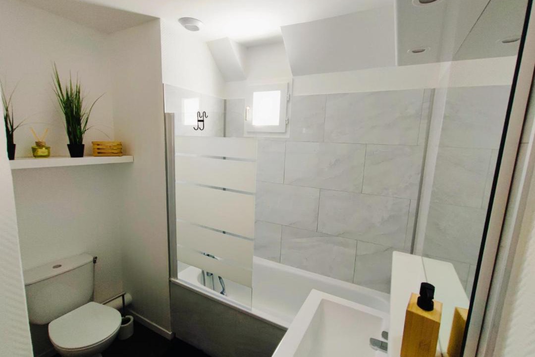 Photo of Bathroom in Bailly-Romainvilliers