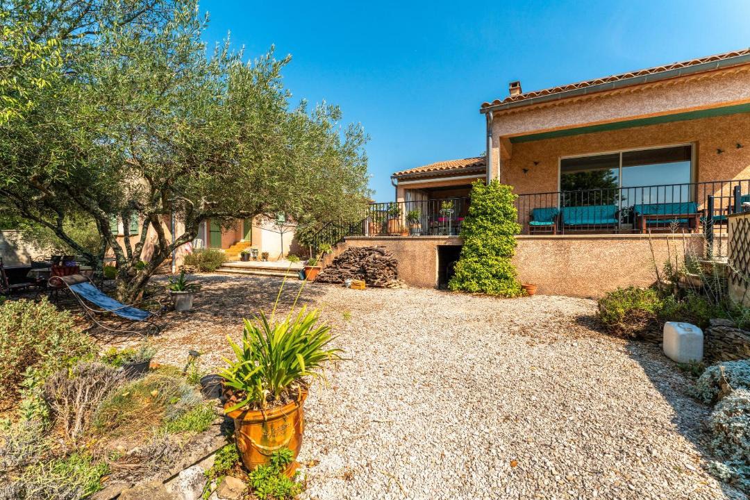 Photo of Others in Vallabrix