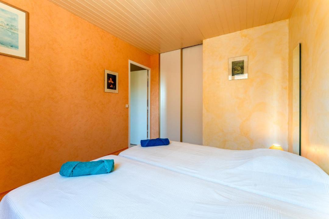 Photo of Others in Vallabrix