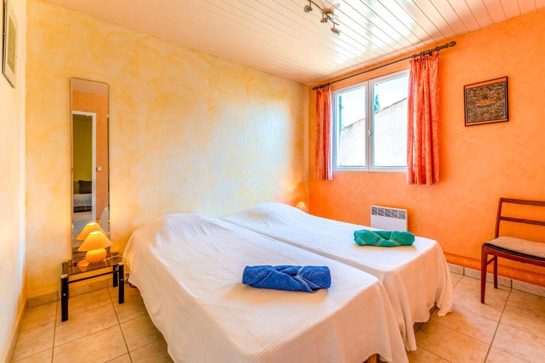 Photo of Others in Vallabrix