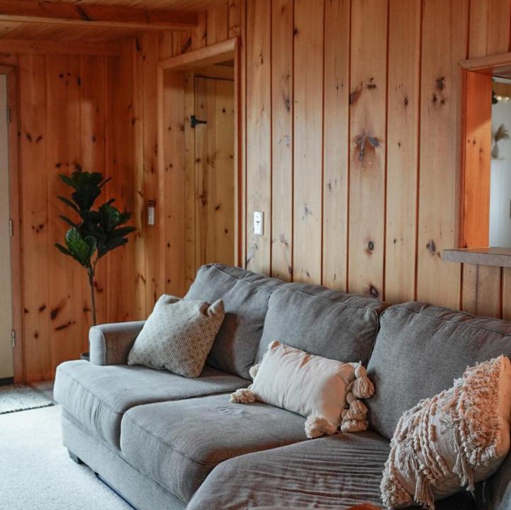 Photo of Livingroom in Onaway
