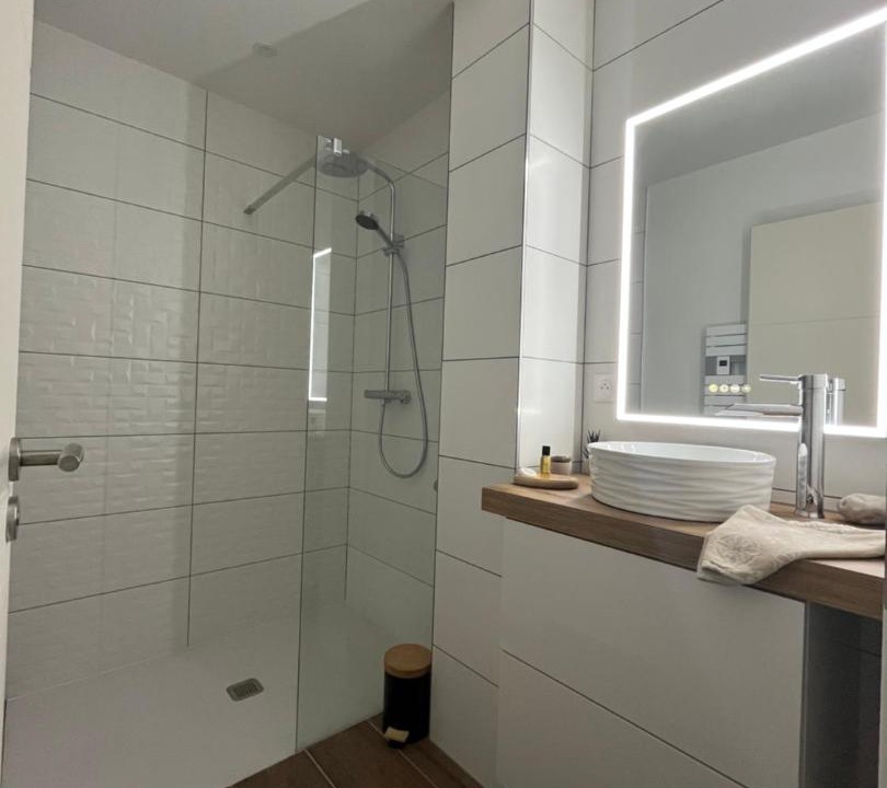 Photo of Bathroom in Heuqueville