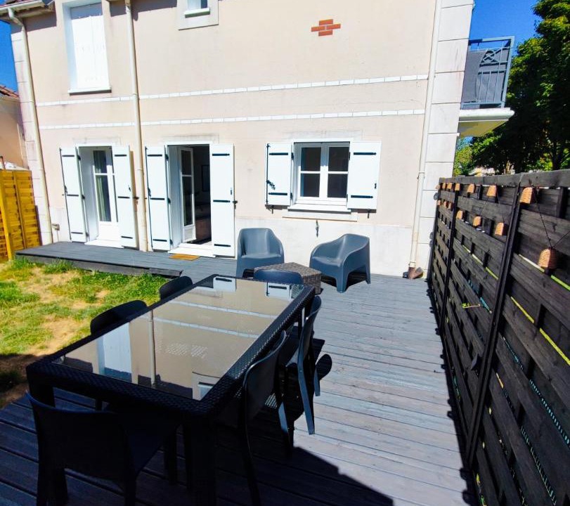 Photo of Patio Balcony in Bailly-Romainvilliers