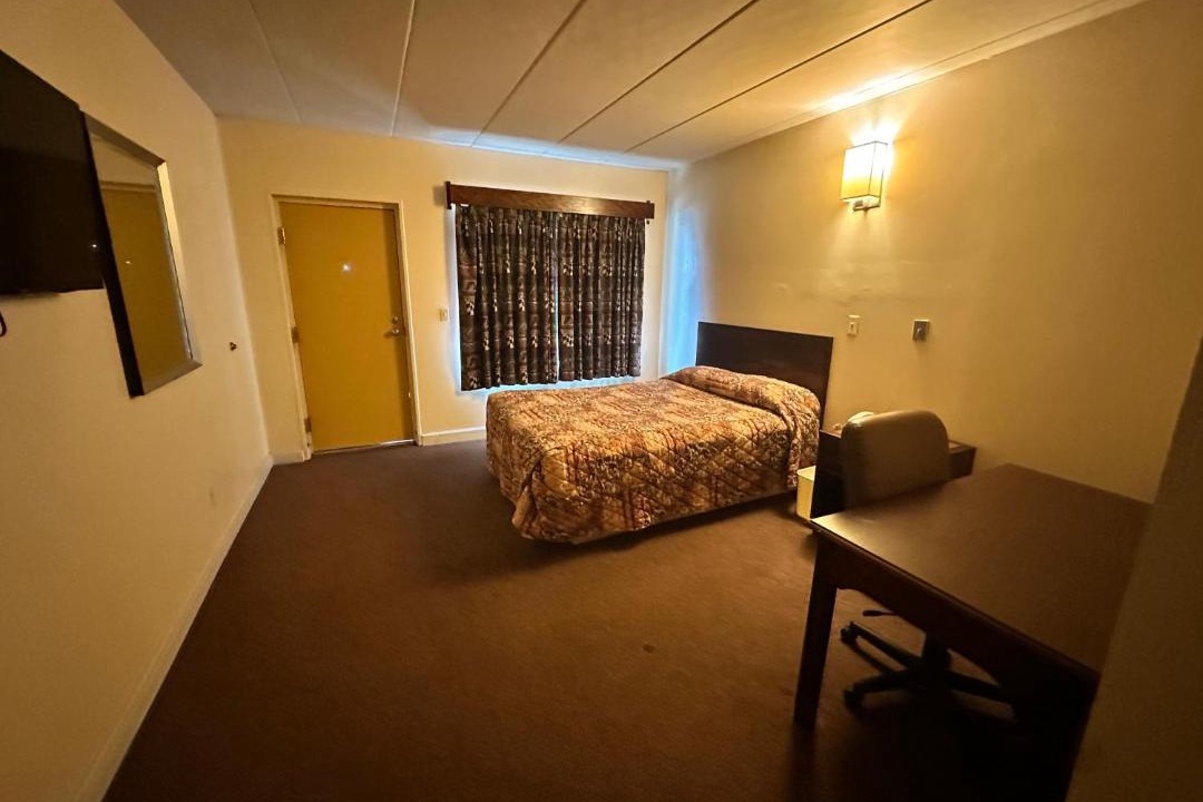 Photo of Bedroom in Ypsilanti