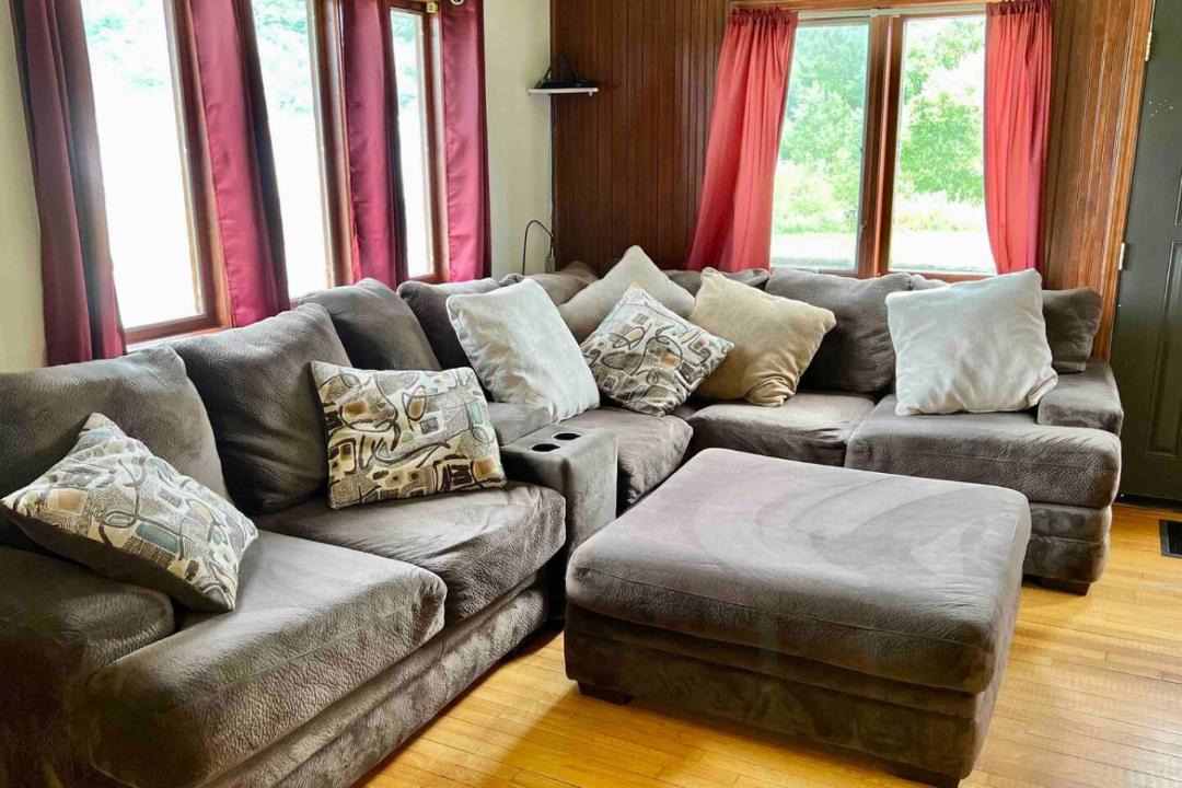 Photo of Livingroom in St. Joseph