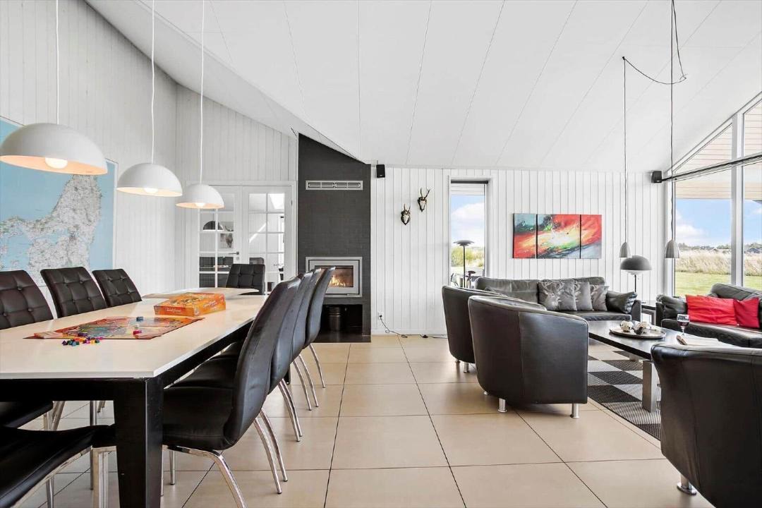 Photo of Others in Tranum