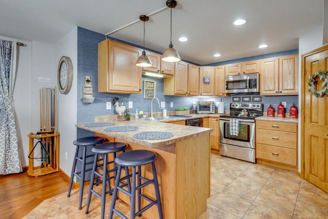 Photo of Others in Troy