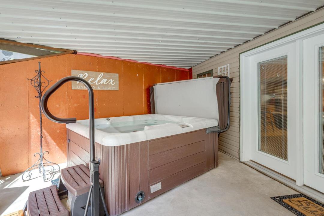 Photo of Others in Troy