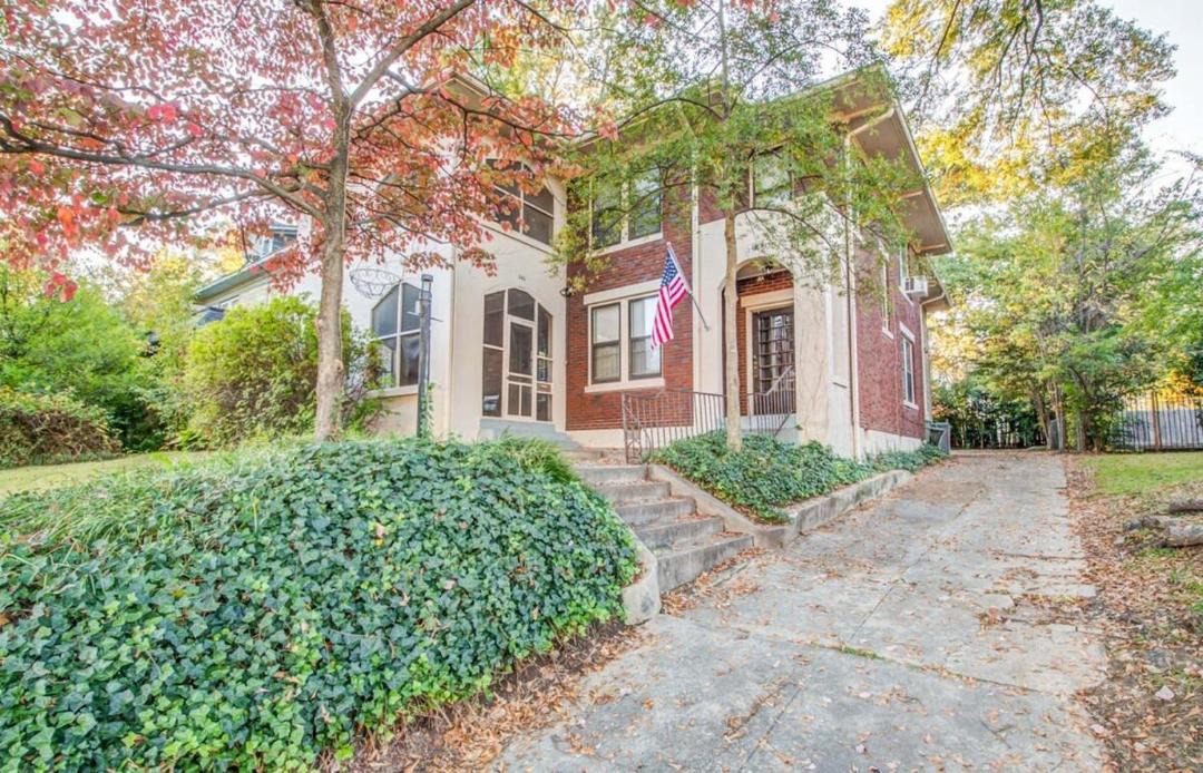 Photo of Others in Evergreen