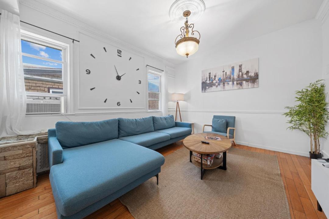 Photo of Others in Bayonne