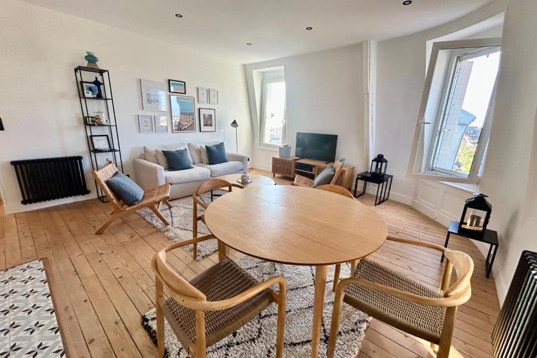 Photo of Livingroom in Deauville City Centre