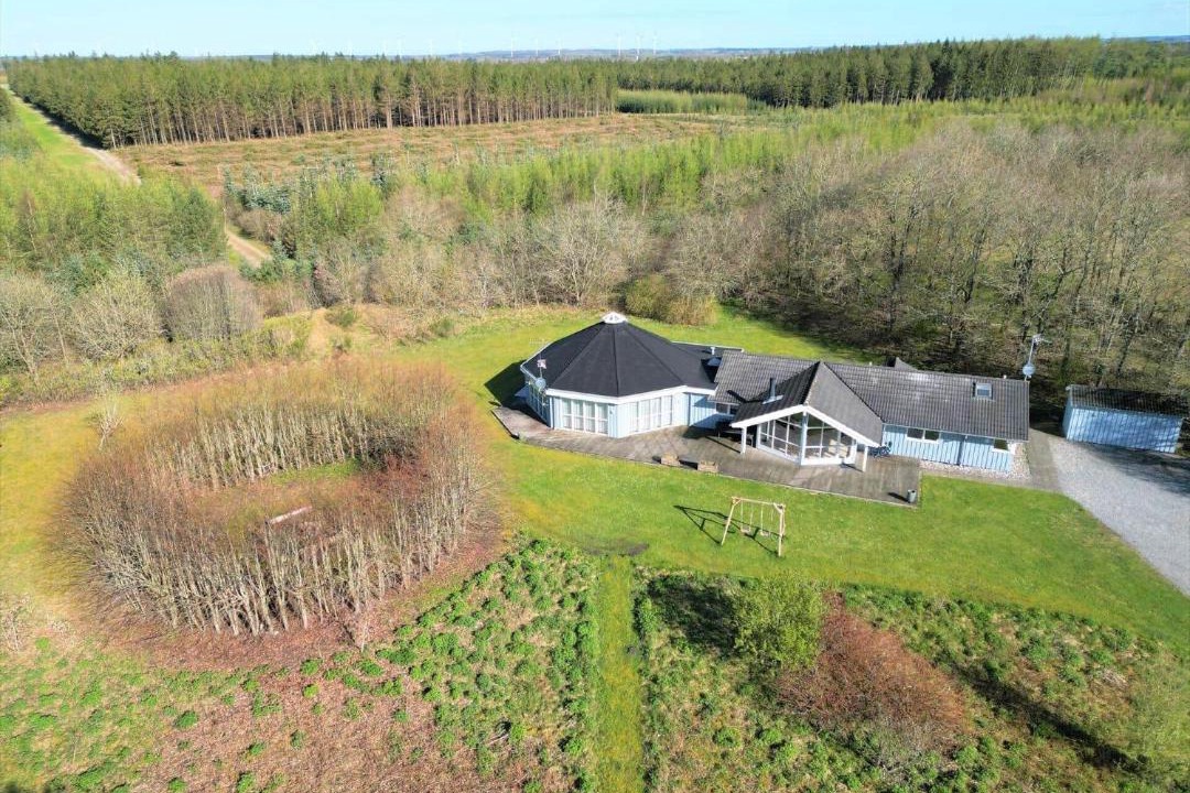 Photo of Others in Vemb