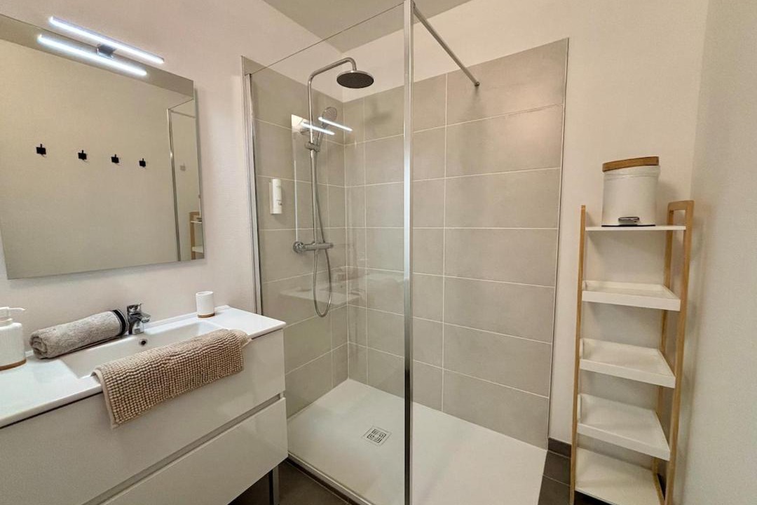 Photo of Bathroom in Alpes-Romans