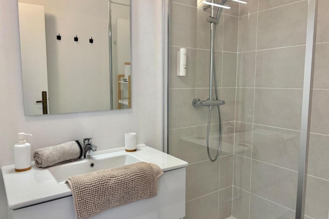Photo of Bathroom in Alpes-Romans