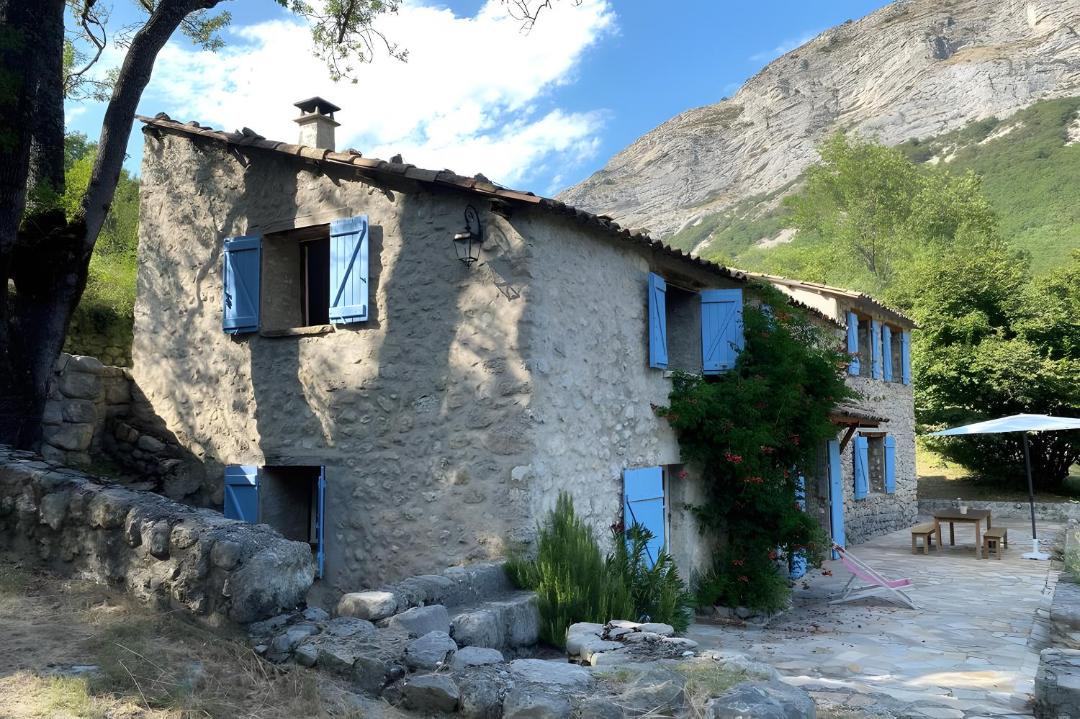 Photo of Others in Entrepierres