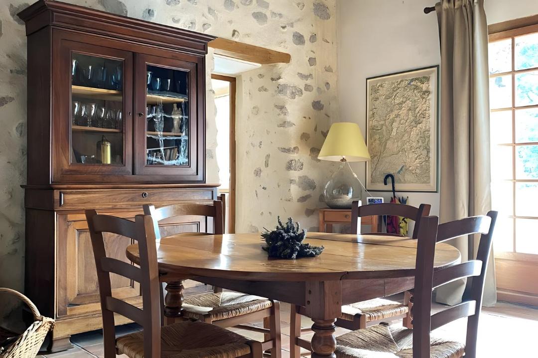 Photo of Others in Entrepierres