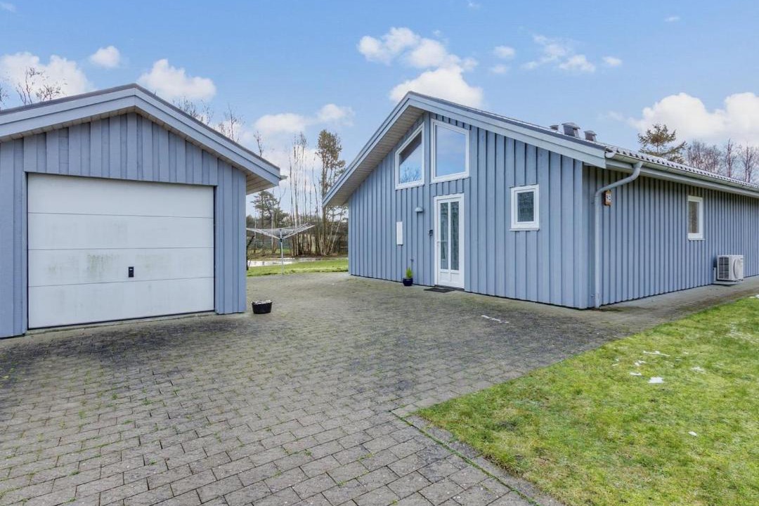 Photo of Others in Nordstrand