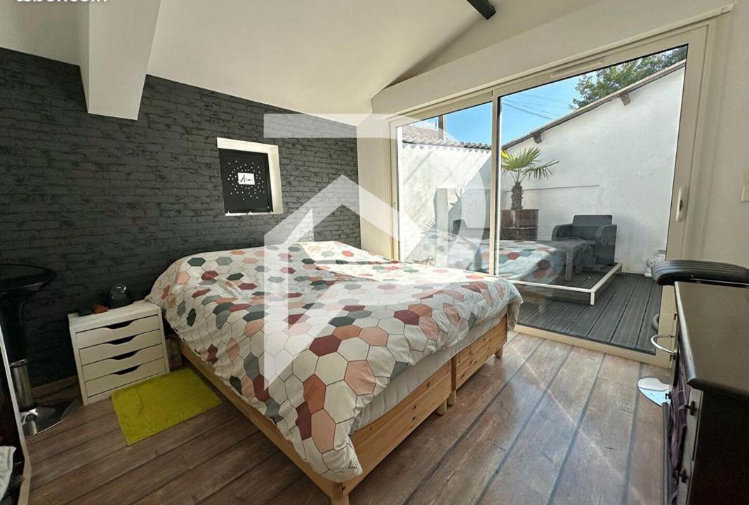 Photo of Bedroom in Caudrot