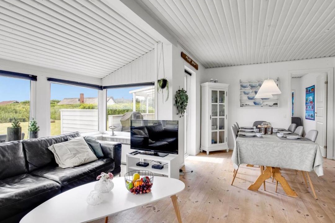 Photo of Others in Houvig Strand