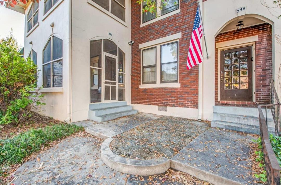 Photo of Others in Evergreen