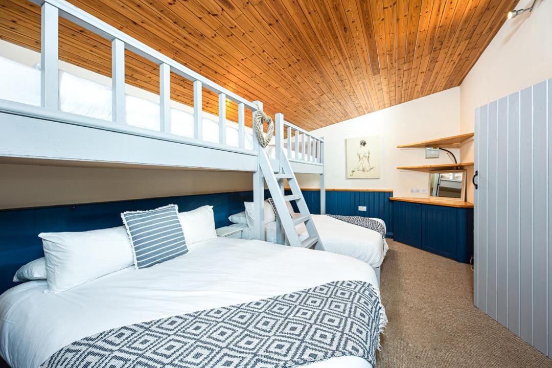 Photo of Others in Upton Cheyney