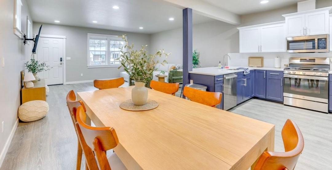 Photo of Kitchen in Sunset