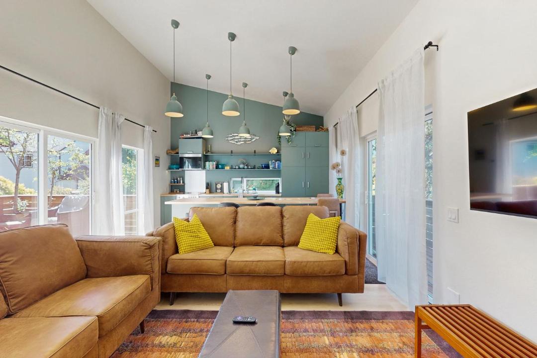 Photo of Livingroom in Bainbridge Island