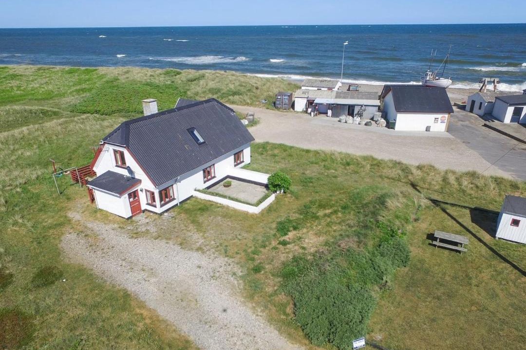 Photo of Others in Lild Strand