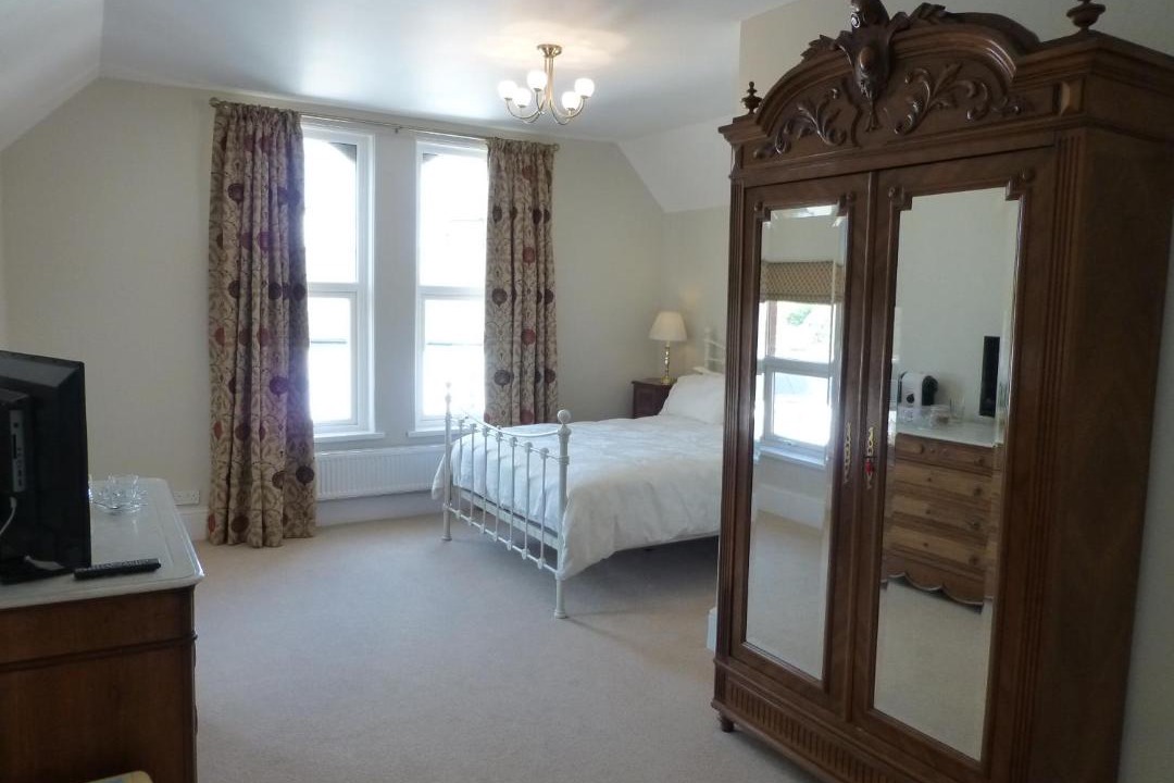 Photo of Others in Kingswear