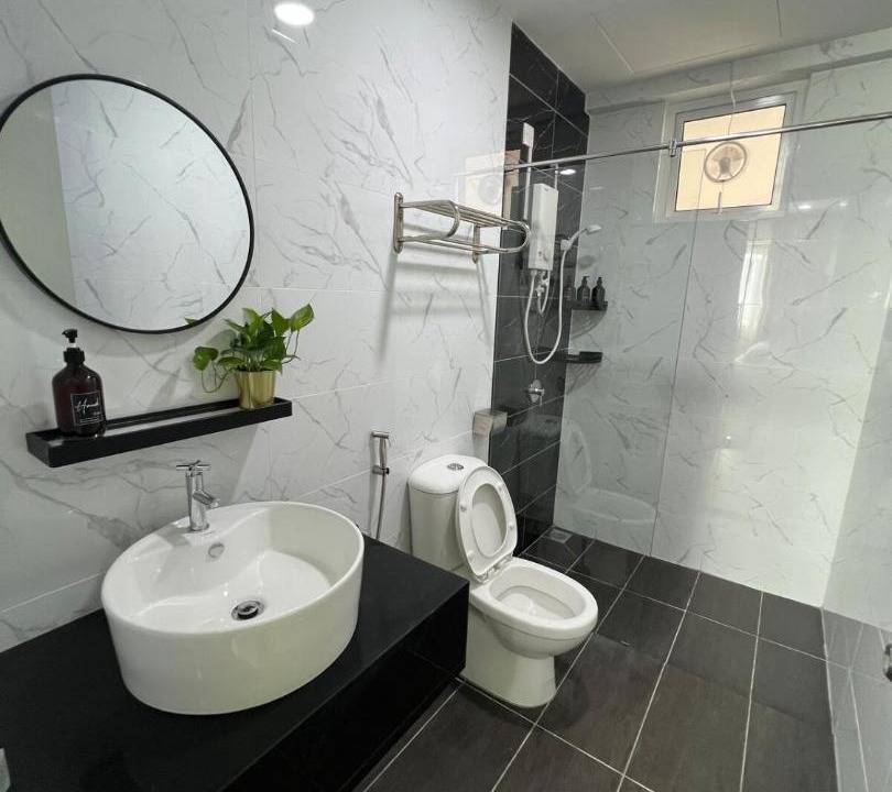 Photo of Bathroom in Kampung Batu Uban