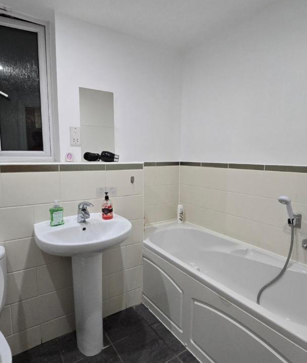 Photo of Bathroom in Reading City Centre