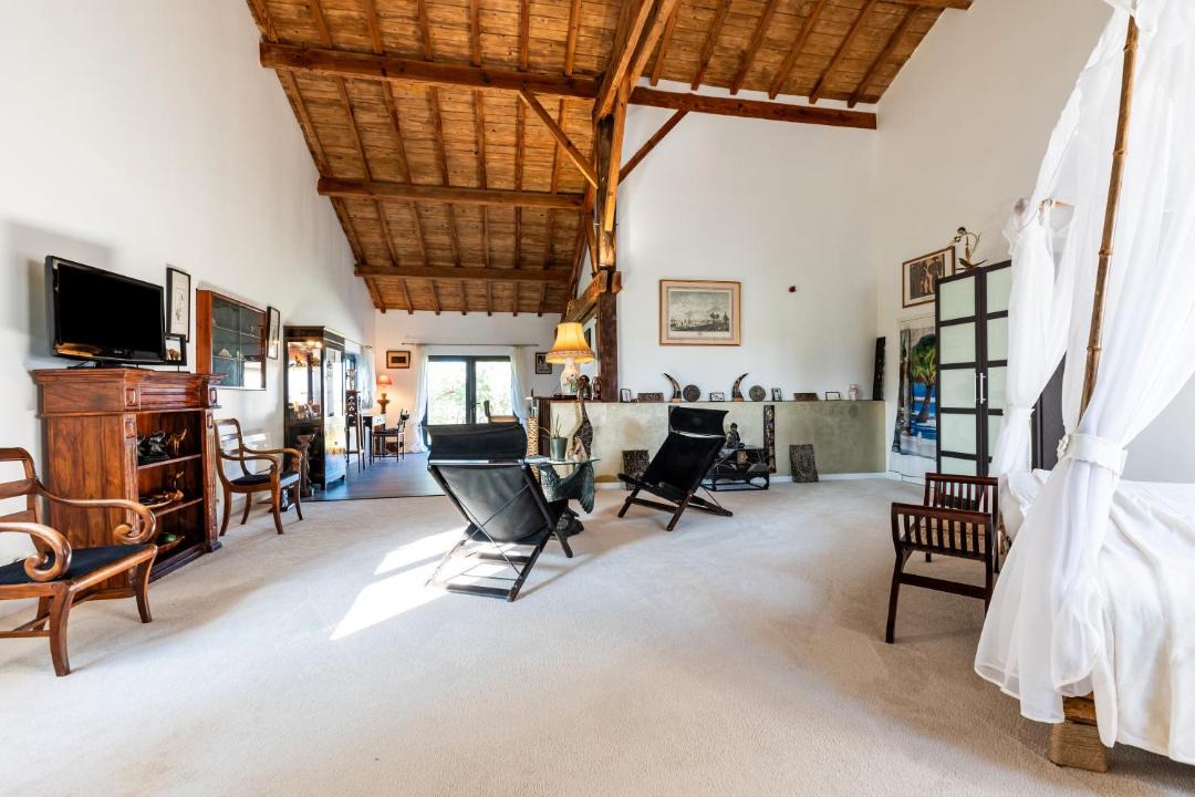 Photo of Others in Bazas