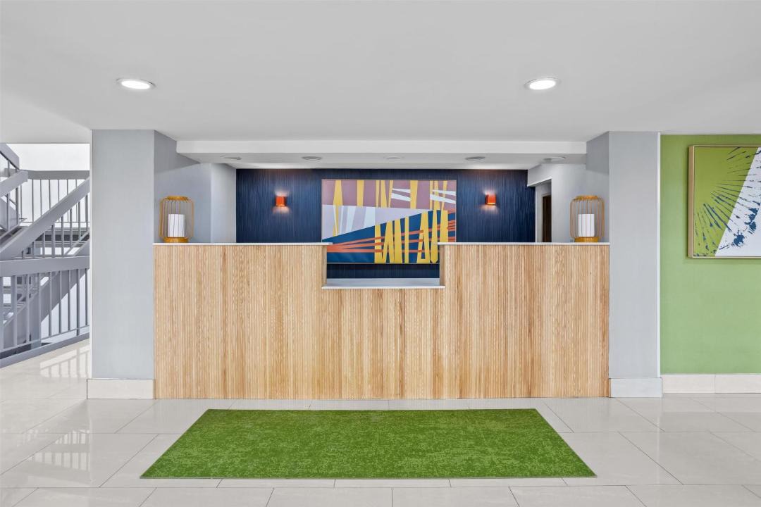 Photo of Others in Des Plaines