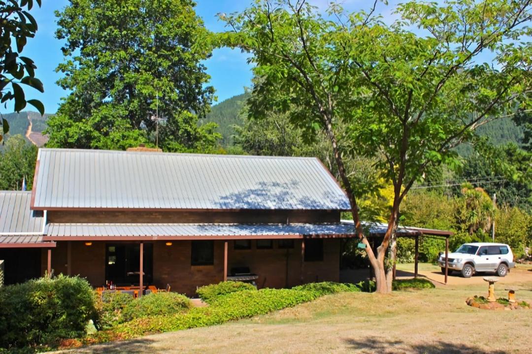 Photo of Others in Wandiligong