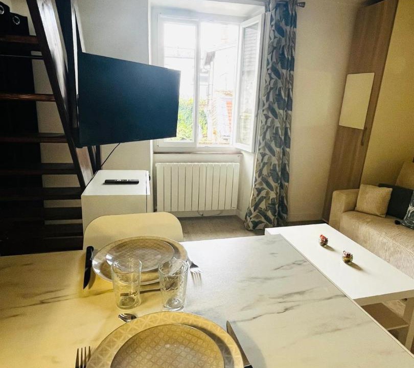 Photo of Others in Linas