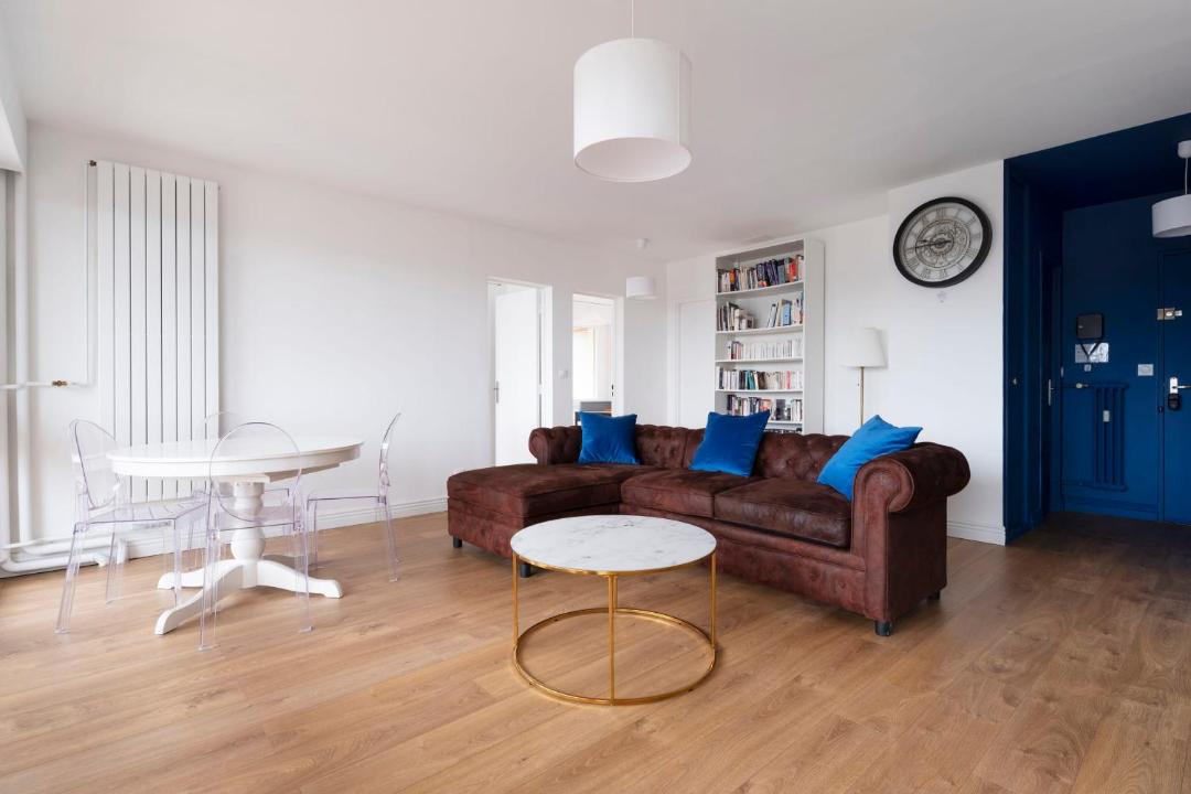 Photo of Others in Sablon