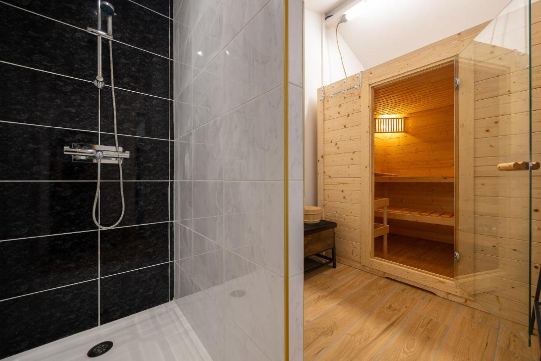 Photo of Bathroom in Combefa