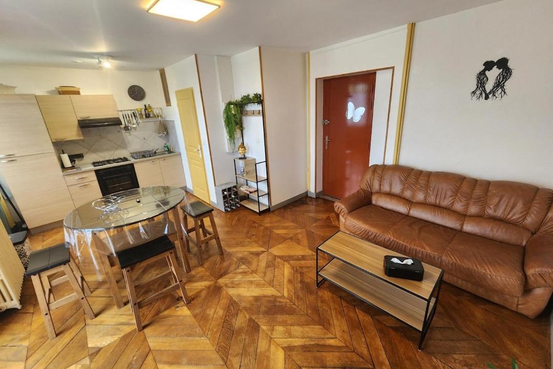 Photo of Others in Gray-la-Ville