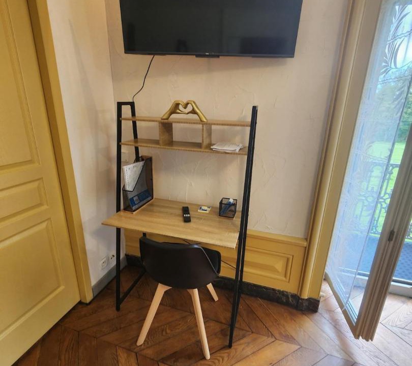 Photo of Livingroom in Gray-la-Ville