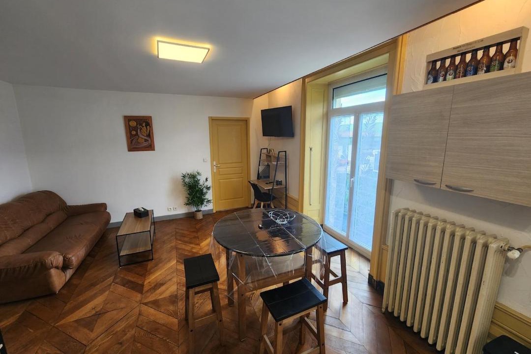 Photo of Others in Gray-la-Ville