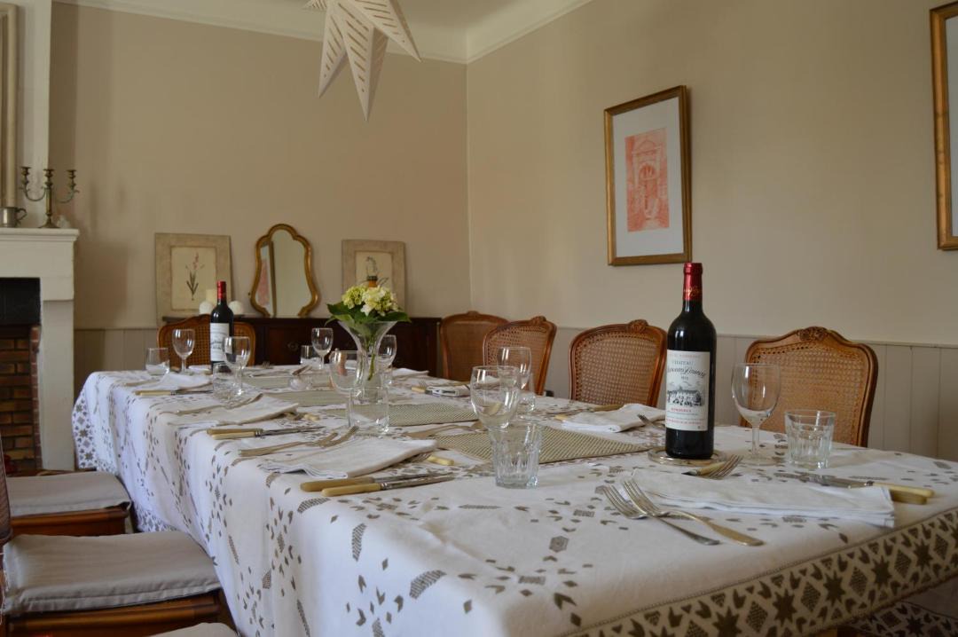 Photo of Others in Le Tatre