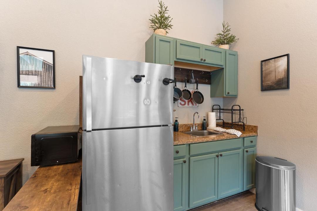 Photo of Kitchen in Lakeside Village